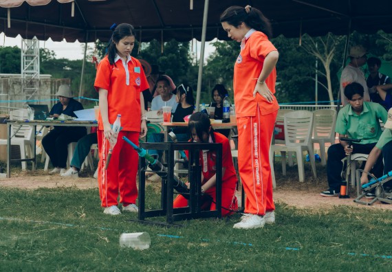 ภาพกิจกรรม  คณะวิทยาศาสตร์และเทคโนโลยี การแข่งขันจรวดขวดน้ำ งานสัปดาห์วิทยาศาสตร์แห่งชาติ ส่วนภูมิภาค ประจำปี 2567