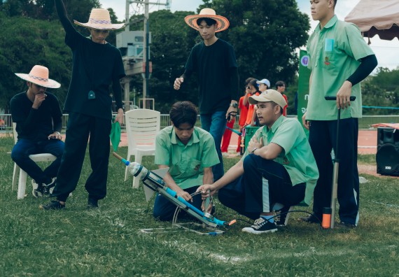 ภาพกิจกรรม  คณะวิทยาศาสตร์และเทคโนโลยี การแข่งขันจรวดขวดน้ำ งานสัปดาห์วิทยาศาสตร์แห่งชาติ ส่วนภูมิภาค ประจำปี 2567