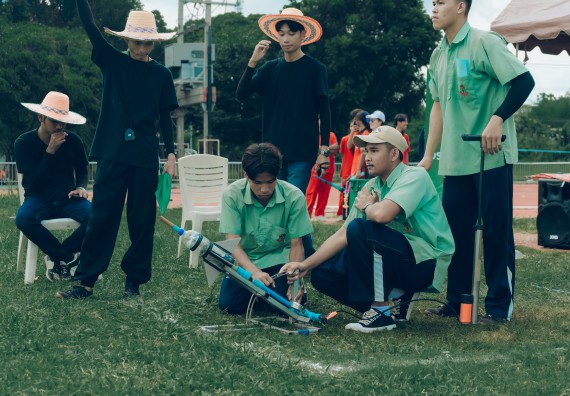 ภาพกิจกรรม  คณะวิทยาศาสตร์และเทคโนโลยี การแข่งขันจรวดขวดน้ำ งานสัปดาห์วิทยาศาสตร์แห่งชาติ ส่วนภูมิภาค ประจำปี 2567