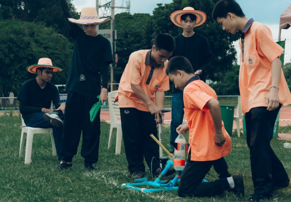 ภาพกิจกรรม  คณะวิทยาศาสตร์และเทคโนโลยี การแข่งขันจรวดขวดน้ำ งานสัปดาห์วิทยาศาสตร์แห่งชาติ ส่วนภูมิภาค ประจำปี 2567
