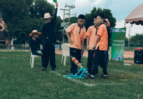 ภาพกิจกรรม  คณะวิทยาศาสตร์และเทคโนโลยี การแข่งขันจรวดขวดน้ำ งานสัปดาห์วิทยาศาสตร์แห่งชาติ ส่วนภูมิภาค ประจำปี 2567