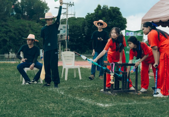 ภาพกิจกรรม  คณะวิทยาศาสตร์และเทคโนโลยี การแข่งขันจรวดขวดน้ำ งานสัปดาห์วิทยาศาสตร์แห่งชาติ ส่วนภูมิภาค ประจำปี 2567