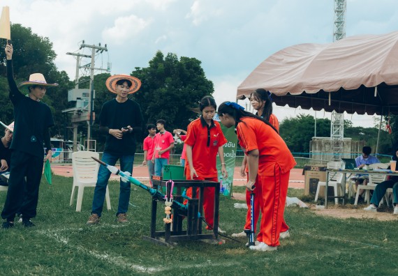 ภาพกิจกรรม  คณะวิทยาศาสตร์และเทคโนโลยี การแข่งขันจรวดขวดน้ำ งานสัปดาห์วิทยาศาสตร์แห่งชาติ ส่วนภูมิภาค ประจำปี 2567