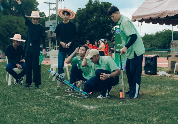 ภาพกิจกรรม  คณะวิทยาศาสตร์และเทคโนโลยี การแข่งขันจรวดขวดน้ำ งานสัปดาห์วิทยาศาสตร์แห่งชาติ ส่วนภูมิภาค ประจำปี 2567