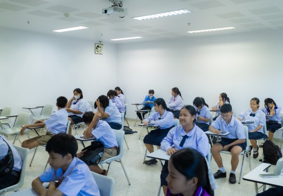 ภาพกิจกรรม  คณะวิทยาศาสตร์และเทคโนโลยี การแข่งขัน 180-IQ งานสัปดาห์วิทยาศาสตร์แห่งชาติ ส่วนภูมิภาค ประจำปี 2567