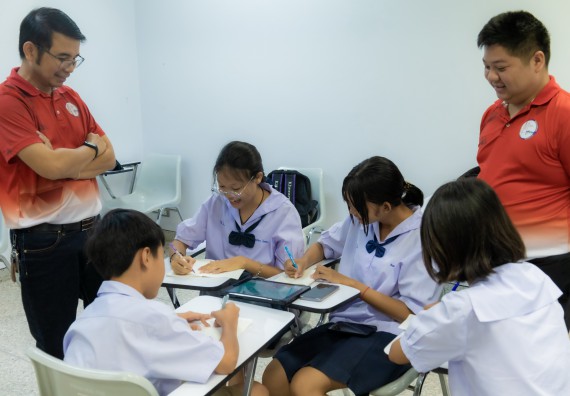 ภาพกิจกรรม  คณะวิทยาศาสตร์และเทคโนโลยี การแข่งขัน 180-IQ งานสัปดาห์วิทยาศาสตร์แห่งชาติ ส่วนภูมิภาค ประจำปี 2567