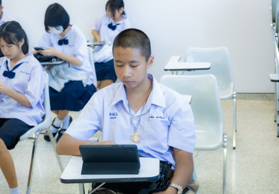 ภาพกิจกรรม  คณะวิทยาศาสตร์และเทคโนโลยี การแข่งขัน 180-IQ งานสัปดาห์วิทยาศาสตร์แห่งชาติ ส่วนภูมิภาค ประจำปี 2567