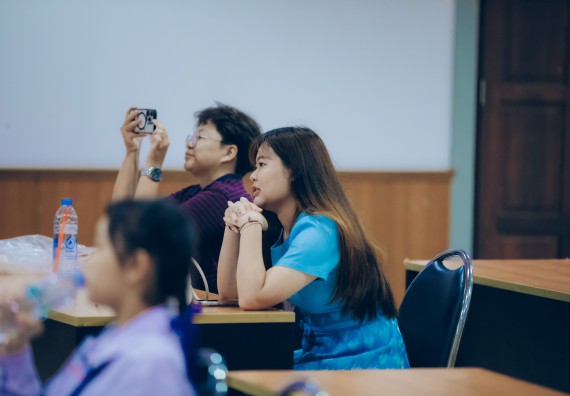 ภาพกิจกรรม  คณะวิทยาศาสตร์และเทคโนโลยี การแข่งขันการพูดทางวิทยาศาสตร์ งานสัปดาห์วิทยาศาสตร์แห่งชาติ ส่วนภูมิภาค ประจำปี 2567