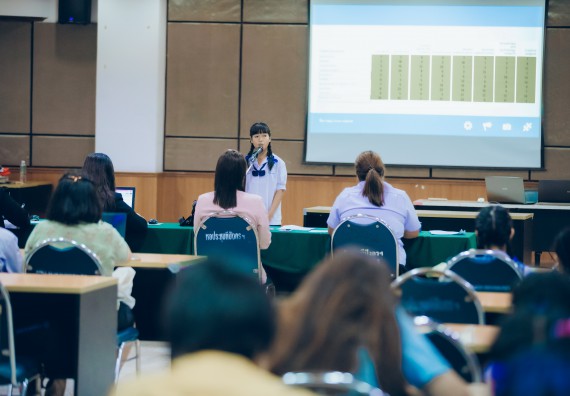 ภาพกิจกรรม  คณะวิทยาศาสตร์และเทคโนโลยี การแข่งขันการพูดทางวิทยาศาสตร์ งานสัปดาห์วิทยาศาสตร์แห่งชาติ ส่วนภูมิภาค ประจำปี 2567