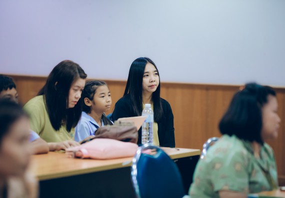 ภาพกิจกรรม  คณะวิทยาศาสตร์และเทคโนโลยี การแข่งขันการพูดทางวิทยาศาสตร์ งานสัปดาห์วิทยาศาสตร์แห่งชาติ ส่วนภูมิภาค ประจำปี 2567