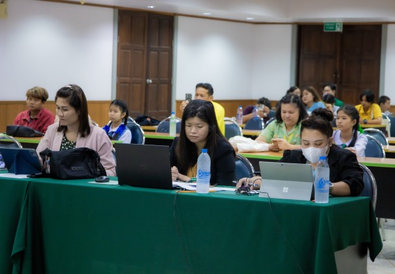 ภาพกิจกรรม  คณะวิทยาศาสตร์และเทคโนโลยี การแข่งขันการพูดทางวิทยาศาสตร์ งานสัปดาห์วิทยาศาสตร์แห่งชาติ ส่วนภูมิภาค ประจำปี 2567