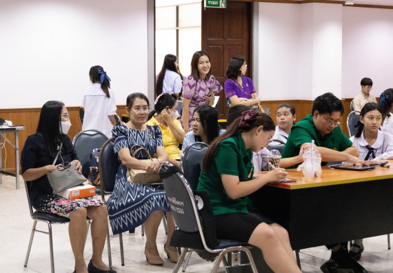 ภาพกิจกรรม  คณะวิทยาศาสตร์และเทคโนโลยี การแข่งขันการพูดทางวิทยาศาสตร์ งานสัปดาห์วิทยาศาสตร์แห่งชาติ ส่วนภูมิภาค ประจำปี 2567