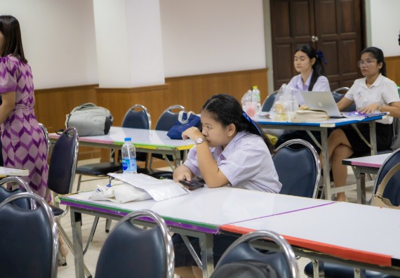 ภาพกิจกรรม  คณะวิทยาศาสตร์และเทคโนโลยี การแข่งขันการพูดทางวิทยาศาสตร์ งานสัปดาห์วิทยาศาสตร์แห่งชาติ ส่วนภูมิภาค ประจำปี 2567