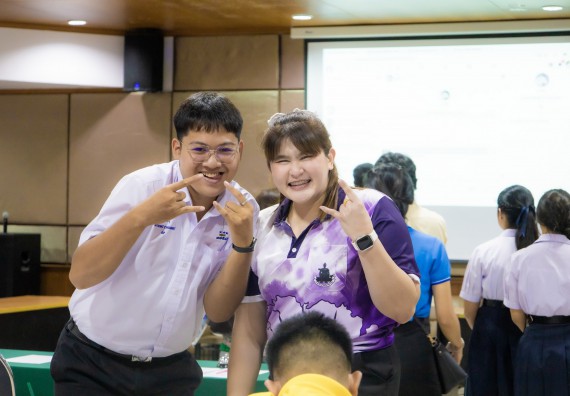 ภาพกิจกรรม  คณะวิทยาศาสตร์และเทคโนโลยี การแข่งขันการพูดทางวิทยาศาสตร์ งานสัปดาห์วิทยาศาสตร์แห่งชาติ ส่วนภูมิภาค ประจำปี 2567