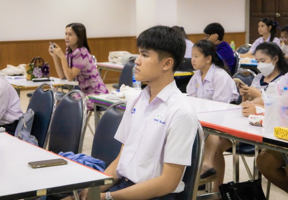 ภาพกิจกรรม  คณะวิทยาศาสตร์และเทคโนโลยี การแข่งขันการพูดทางวิทยาศาสตร์ งานสัปดาห์วิทยาศาสตร์แห่งชาติ ส่วนภูมิภาค ประจำปี 2567