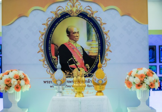 ภาพกิจกรรม  คณะวิทยาศาสตร์และเทคโนโลยี นิทรรศการเทิดพระเกียรติและพระปรีชาสามารถด้านวิทยาศาสตร์และเทคโนโลยี งานสัปดาห์วิทยาศาสตร์แห่งชาติ ส่วนภูมิภาค ประจำปี 2567