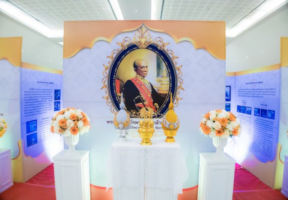 ภาพกิจกรรม  คณะวิทยาศาสตร์และเทคโนโลยี นิทรรศการเทิดพระเกียรติและพระปรีชาสามารถด้านวิทยาศาสตร์และเทคโนโลยี งานสัปดาห์วิทยาศาสตร์แห่งชาติ ส่วนภูมิภาค ประจำปี 2567