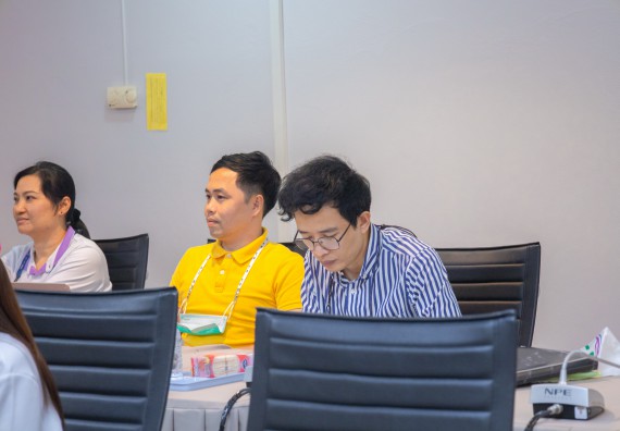 ภาพกิจกรรม  โปรแกรมวิชาเคมี คณะวิทยาศาสตร์และเทคโนโลยี มหาวิทยาลัยราชภัฏกำแพงเพชร รับการตรวจประเมินและรับรองห้องปฏิบัติการปลอดภัยในรูปแบบ Peer Evaluation