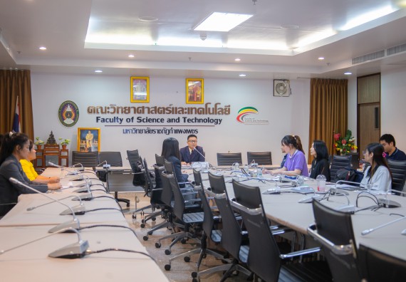 ภาพกิจกรรม  โปรแกรมวิชาเคมี คณะวิทยาศาสตร์และเทคโนโลยี มหาวิทยาลัยราชภัฏกำแพงเพชร รับการตรวจประเมินและรับรองห้องปฏิบัติการปลอดภัยในรูปแบบ Peer Evaluation