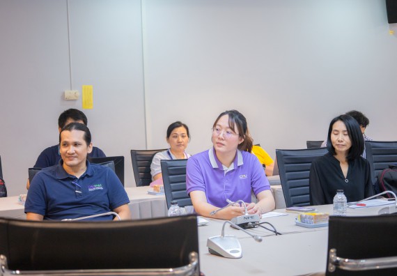 ภาพกิจกรรม  โปรแกรมวิชาเคมี คณะวิทยาศาสตร์และเทคโนโลยี มหาวิทยาลัยราชภัฏกำแพงเพชร รับการตรวจประเมินและรับรองห้องปฏิบัติการปลอดภัยในรูปแบบ Peer Evaluation