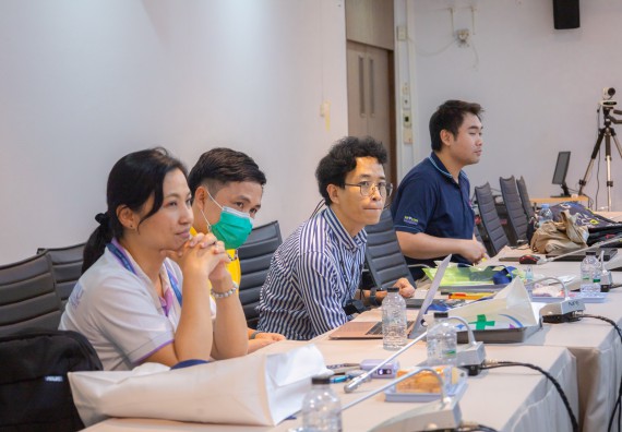 ภาพกิจกรรม  โปรแกรมวิชาเคมี คณะวิทยาศาสตร์และเทคโนโลยี มหาวิทยาลัยราชภัฏกำแพงเพชร รับการตรวจประเมินและรับรองห้องปฏิบัติการปลอดภัยในรูปแบบ Peer Evaluation