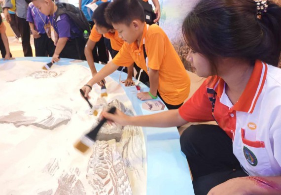 ภาพกิจกรรม  คณะวิทยาศาสตร์และเทคโนโลยี  จัดกิจกรรมศึกษาดูงานมหากรรมวิทยาศาสตร์และเทคโนโลยีแห่งชาติ ประจำปี 2567