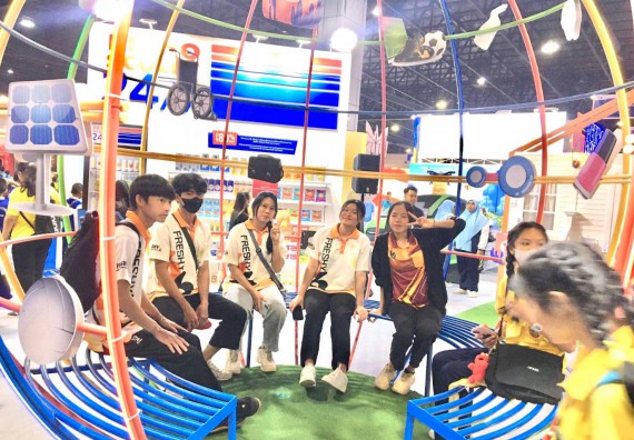 ภาพกิจกรรม  คณะวิทยาศาสตร์และเทคโนโลยี  จัดกิจกรรมศึกษาดูงานมหากรรมวิทยาศาสตร์และเทคโนโลยีแห่งชาติ ประจำปี 2567