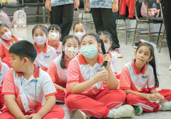 ภาพกิจกรรม  คณะวิทยาศาสตร์และเทคโนโลยี มหาวิทยาลัยราชภัฏกำแพงเพชร ร่วมกับโรงเรียนอนุบาลกำแพงเพชร จัดโครงการฝึกทักษะเพื่อพัฒนาอัจฉริยภาพวิทยาศาสตร์ กิจกรรมค่าย STEM ศึกษา