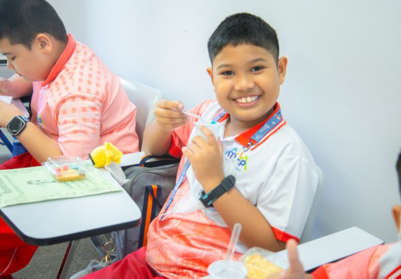 ภาพกิจกรรม  คณะวิทยาศาสตร์และเทคโนโลยี มหาวิทยาลัยราชภัฏกำแพงเพชร ร่วมกับโรงเรียนอนุบาลกำแพงเพชร จัดโครงการฝึกทักษะเพื่อพัฒนาอัจฉริยภาพวิทยาศาสตร์ กิจกรรมค่าย STEM ศึกษา