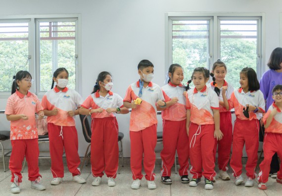 ภาพกิจกรรม  คณะวิทยาศาสตร์และเทคโนโลยี มหาวิทยาลัยราชภัฏกำแพงเพชร ร่วมกับโรงเรียนอนุบาลกำแพงเพชร จัดโครงการฝึกทักษะเพื่อพัฒนาอัจฉริยภาพวิทยาศาสตร์ กิจกรรมค่าย STEM ศึกษา