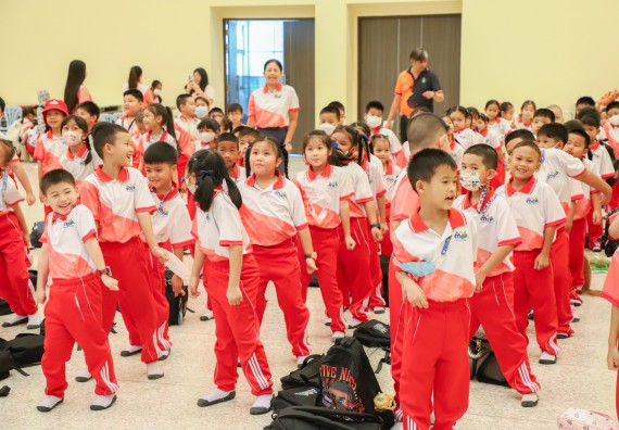 ภาพกิจกรรม  คณะวิทยาศาสตร์และเทคโนโลยี มหาวิทยาลัยราชภัฏกำแพงเพชร ร่วมกับโรงเรียนอนุบาลกำแพงเพชร จัดโครงการฝึกทักษะเพื่อพัฒนาอัจฉริยภาพวิทยาศาสตร์ กิจกรรมค่าย STEM ศึกษา