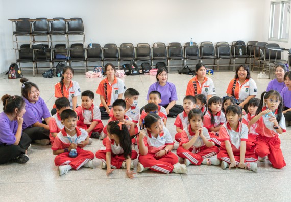 ภาพกิจกรรม  คณะวิทยาศาสตร์และเทคโนโลยี มหาวิทยาลัยราชภัฏกำแพงเพชร ร่วมกับโรงเรียนอนุบาลกำแพงเพชร จัดโครงการฝึกทักษะเพื่อพัฒนาอัจฉริยภาพวิทยาศาสตร์ กิจกรรมค่าย STEM ศึกษา