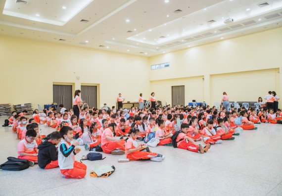 ภาพกิจกรรม  คณะวิทยาศาสตร์และเทคโนโลยี มหาวิทยาลัยราชภัฏกำแพงเพชร ร่วมกับโรงเรียนอนุบาลกำแพงเพชร จัดโครงการฝึกทักษะเพื่อพัฒนาอัจฉริยภาพวิทยาศาสตร์ กิจกรรมค่าย STEM ศึกษา