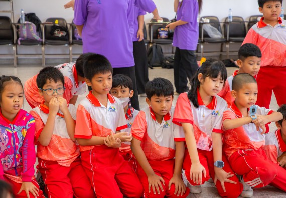 ภาพกิจกรรม  คณะวิทยาศาสตร์และเทคโนโลยี มหาวิทยาลัยราชภัฏกำแพงเพชร ร่วมกับโรงเรียนอนุบาลกำแพงเพชร จัดโครงการฝึกทักษะเพื่อพัฒนาอัจฉริยภาพวิทยาศาสตร์ กิจกรรมค่าย STEM ศึกษา