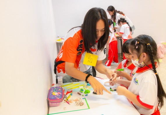 ภาพกิจกรรม  คณะวิทยาศาสตร์และเทคโนโลยี มหาวิทยาลัยราชภัฏกำแพงเพชร ร่วมกับโรงเรียนอนุบาลกำแพงเพชร จัดโครงการฝึกทักษะเพื่อพัฒนาอัจฉริยภาพวิทยาศาสตร์ กิจกรรมค่าย STEM ศึกษา