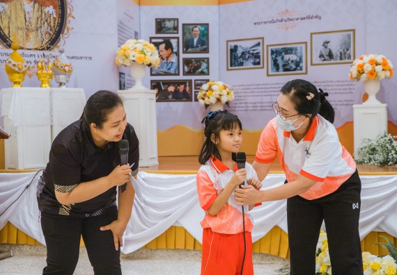 ภาพกิจกรรม  คณะวิทยาศาสตร์และเทคโนโลยี มหาวิทยาลัยราชภัฏกำแพงเพชร ร่วมกับโรงเรียนอนุบาลกำแพงเพชร จัดโครงการฝึกทักษะเพื่อพัฒนาอัจฉริยภาพวิทยาศาสตร์ กิจกรรมค่าย STEM ศึกษา