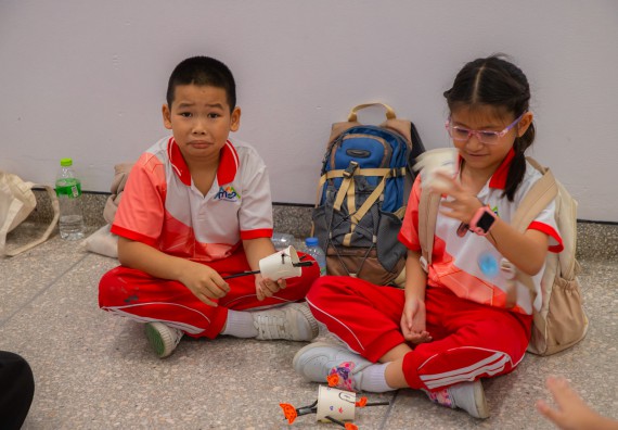 ภาพกิจกรรม  คณะวิทยาศาสตร์และเทคโนโลยี มหาวิทยาลัยราชภัฏกำแพงเพชร ร่วมกับโรงเรียนอนุบาลกำแพงเพชร จัดโครงการฝึกทักษะเพื่อพัฒนาอัจฉริยภาพวิทยาศาสตร์ กิจกรรมค่าย STEM ศึกษา