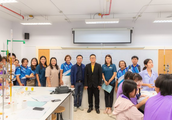 คณะวิทยาศาสตร์และเทคโนโลยี มหาวิทยาลัยราชภัฏกำแพงเพชร ร่วมกับกลุ่มสาระการเรียนรู้วิทยาศาสตร์และเทคโนโลยี โรงเรียนขาณุวิทยา จัดกิจกรรมการอบรมเชิงปฏิบัติการบูรณาการความรู้วิทยาศาสตร์