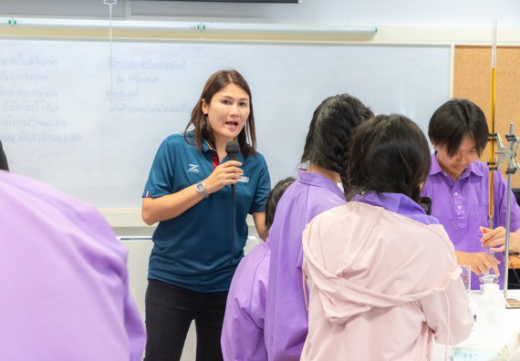 คณะวิทยาศาสตร์และเทคโนโลยี มหาวิทยาลัยราชภัฏกำแพงเพชร ร่วมกับกลุ่มสาระการเรียนรู้วิทยาศาสตร์และเทคโนโลยี โรงเรียนขาณุวิทยา จัดกิจกรรมการอบรมเชิงปฏิบัติการบูรณาการความรู้วิทยาศาสตร์