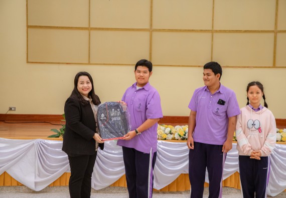 คณะวิทยาศาสตร์และเทคโนโลยี มหาวิทยาลัยราชภัฏกำแพงเพชร ร่วมกับกลุ่มสาระการเรียนรู้วิทยาศาสตร์และเทคโนโลยี โรงเรียนขาณุวิทยา จัดกิจกรรมการอบรมเชิงปฏิบัติการบูรณาการความรู้วิทยาศาสตร์