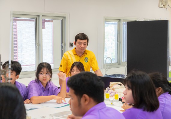 คณะวิทยาศาสตร์และเทคโนโลยี มหาวิทยาลัยราชภัฏกำแพงเพชร ร่วมกับกลุ่มสาระการเรียนรู้วิทยาศาสตร์และเทคโนโลยี โรงเรียนขาณุวิทยา จัดกิจกรรมการอบรมเชิงปฏิบัติการบูรณาการความรู้วิทยาศาสตร์