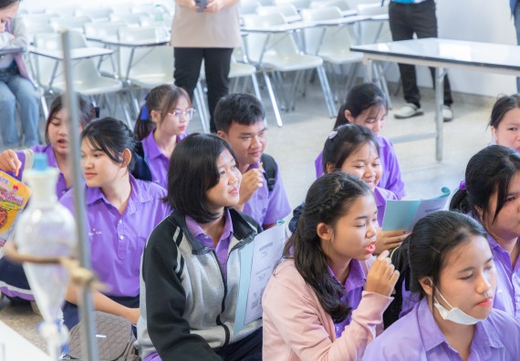 คณะวิทยาศาสตร์และเทคโนโลยี มหาวิทยาลัยราชภัฏกำแพงเพชร ร่วมกับกลุ่มสาระการเรียนรู้วิทยาศาสตร์และเทคโนโลยี โรงเรียนขาณุวิทยา จัดกิจกรรมการอบรมเชิงปฏิบัติการบูรณาการความรู้วิทยาศาสตร์