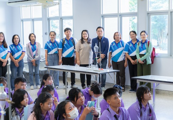 คณะวิทยาศาสตร์และเทคโนโลยี มหาวิทยาลัยราชภัฏกำแพงเพชร ร่วมกับกลุ่มสาระการเรียนรู้วิทยาศาสตร์และเทคโนโลยี โรงเรียนขาณุวิทยา จัดกิจกรรมการอบรมเชิงปฏิบัติการบูรณาการความรู้วิทยาศาสตร์