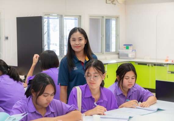 คณะวิทยาศาสตร์และเทคโนโลยี มหาวิทยาลัยราชภัฏกำแพงเพชร ร่วมกับกลุ่มสาระการเรียนรู้วิทยาศาสตร์และเทคโนโลยี โรงเรียนขาณุวิทยา จัดกิจกรรมการอบรมเชิงปฏิบัติการบูรณาการความรู้วิทยาศาสตร์