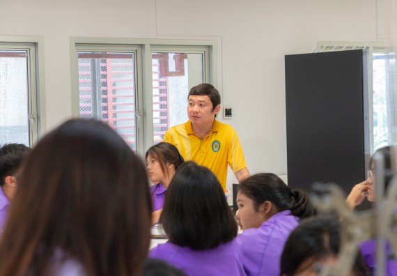 คณะวิทยาศาสตร์และเทคโนโลยี มหาวิทยาลัยราชภัฏกำแพงเพชร ร่วมกับกลุ่มสาระการเรียนรู้วิทยาศาสตร์และเทคโนโลยี โรงเรียนขาณุวิทยา จัดกิจกรรมการอบรมเชิงปฏิบัติการบูรณาการความรู้วิทยาศาสตร์