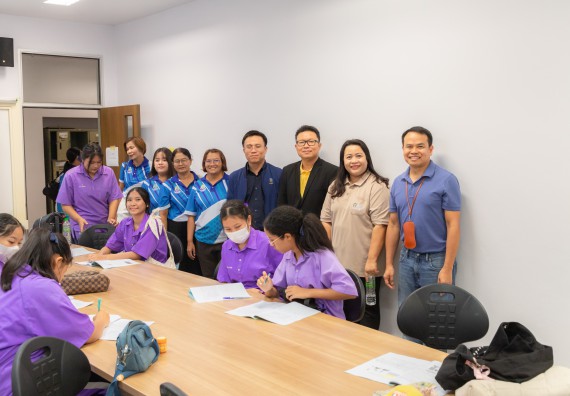 คณะวิทยาศาสตร์และเทคโนโลยี มหาวิทยาลัยราชภัฏกำแพงเพชร ร่วมกับกลุ่มสาระการเรียนรู้วิทยาศาสตร์และเทคโนโลยี โรงเรียนขาณุวิทยา จัดกิจกรรมการอบรมเชิงปฏิบัติการบูรณาการความรู้วิทยาศาสตร์