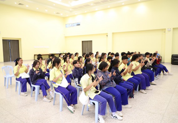 ภาพกิจกรรม  คณะวิทยาศาสตร์และเทคโนโลยี มหาวิทยาลัยราชภัฏกำแพงเพชร ร่วมกับโรงเรียนบ่อแก้ววิทยา จัดโครงการค่ายวิทยาศาสตร์