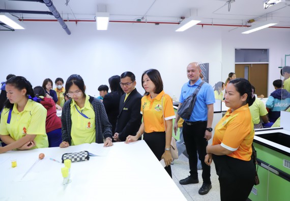 ภาพกิจกรรม  คณะวิทยาศาสตร์และเทคโนโลยี มหาวิทยาลัยราชภัฏกำแพงเพชร ร่วมกับโรงเรียนบ่อแก้ววิทยา จัดโครงการค่ายวิทยาศาสตร์