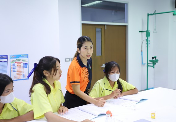 ภาพกิจกรรม  คณะวิทยาศาสตร์และเทคโนโลยี มหาวิทยาลัยราชภัฏกำแพงเพชร ร่วมกับโรงเรียนบ่อแก้ววิทยา จัดโครงการค่ายวิทยาศาสตร์