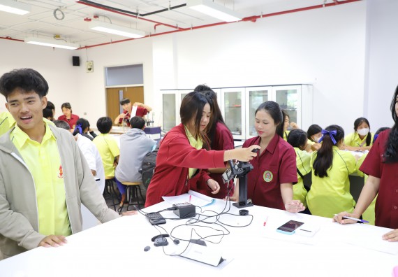 ภาพกิจกรรม  คณะวิทยาศาสตร์และเทคโนโลยี มหาวิทยาลัยราชภัฏกำแพงเพชร ร่วมกับโรงเรียนบ่อแก้ววิทยา จัดโครงการค่ายวิทยาศาสตร์